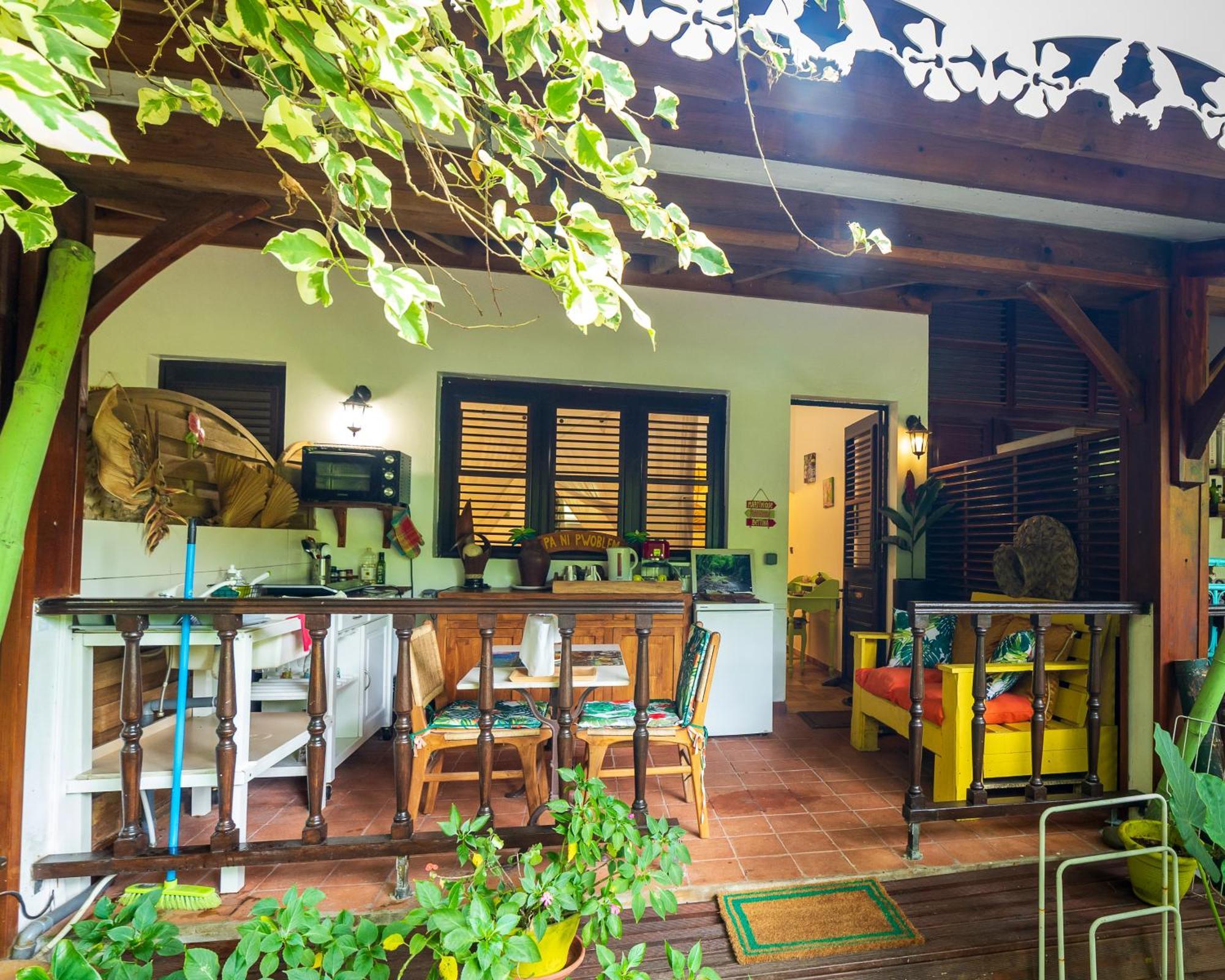 הוילה Canton Suisse Martinique Treehouse מראה חיצוני תמונה